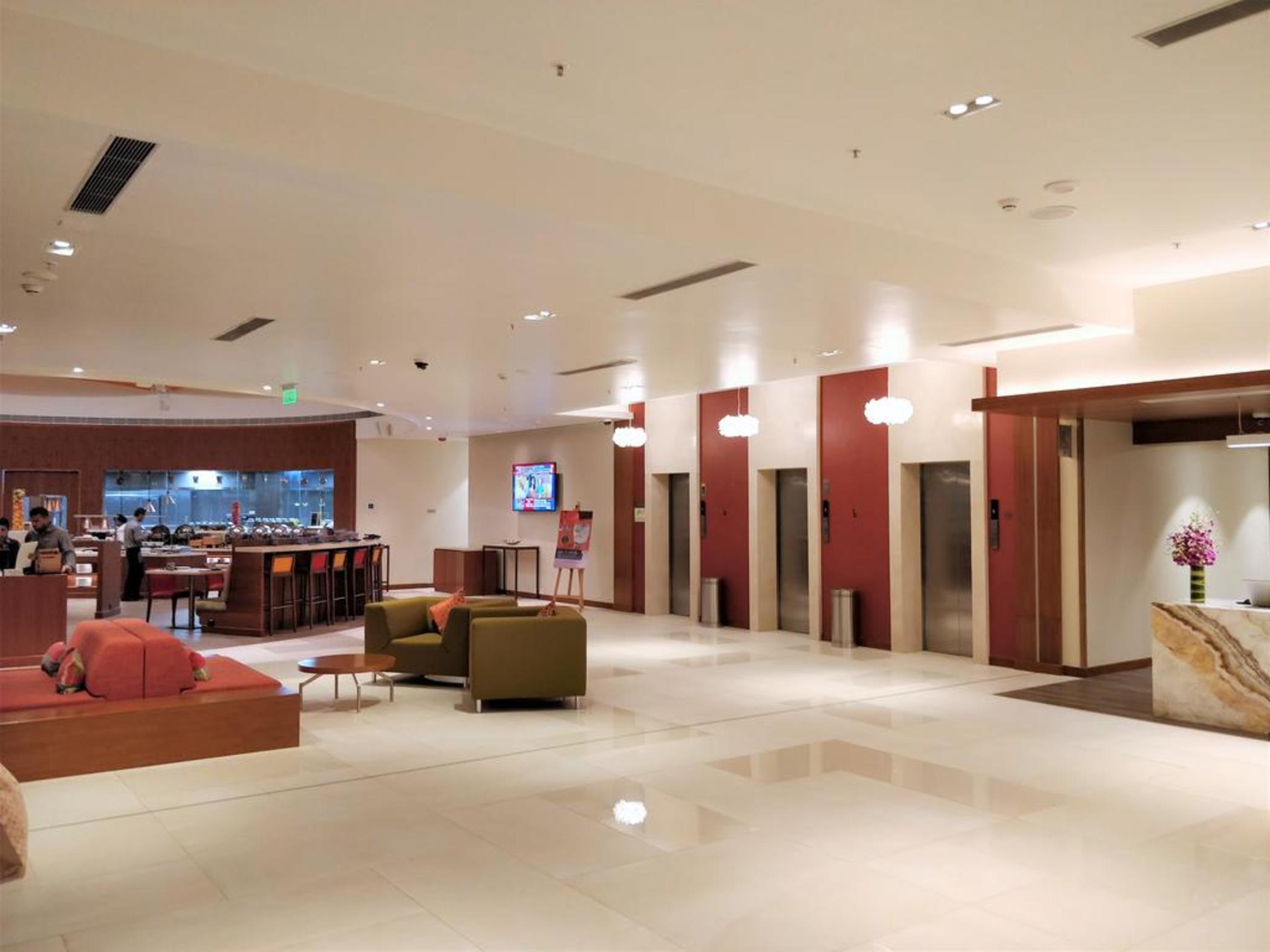 Hyatt Place Banjara Hills 5*
