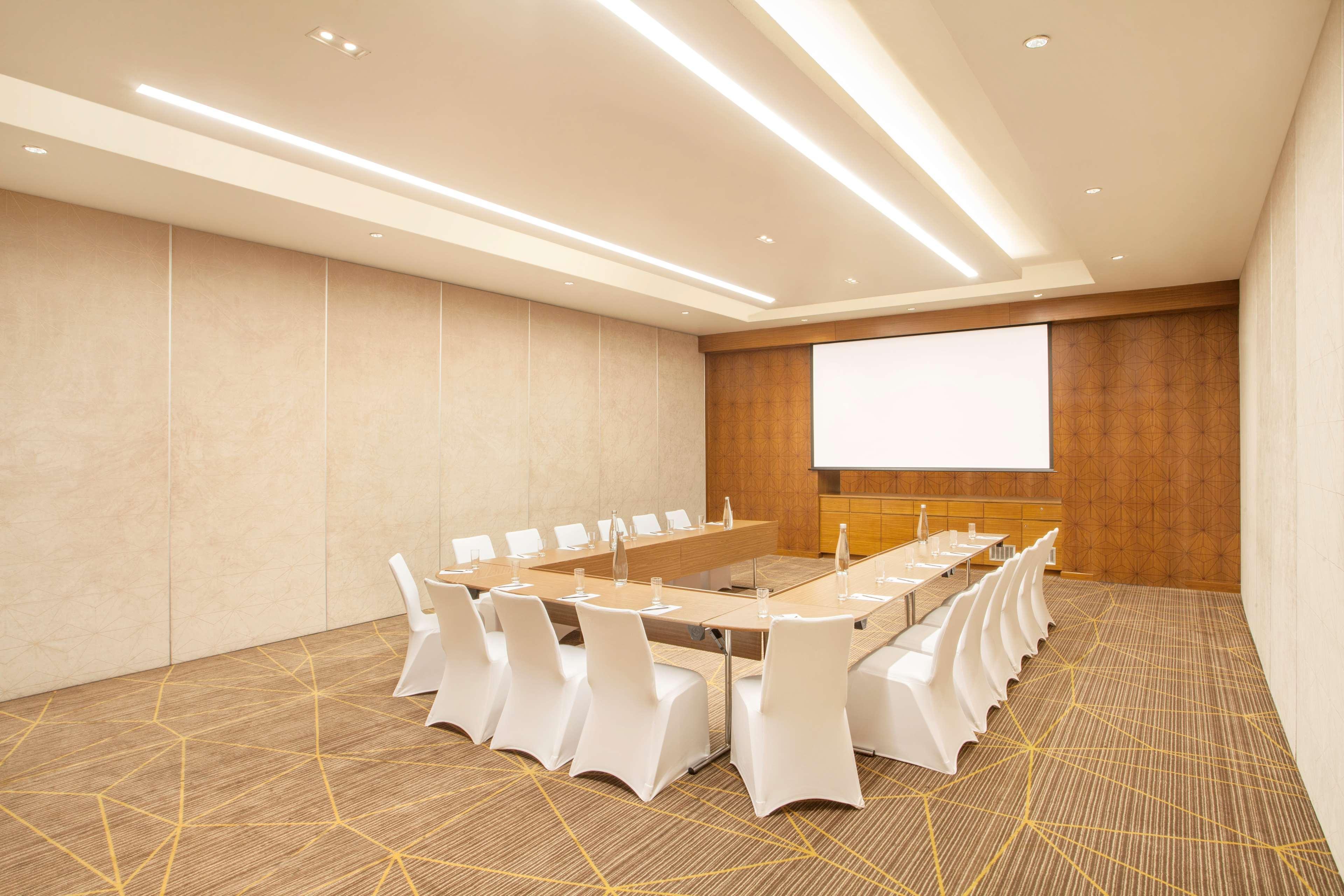 Hyatt Place Banjara Hills Hotel Hyderabad
