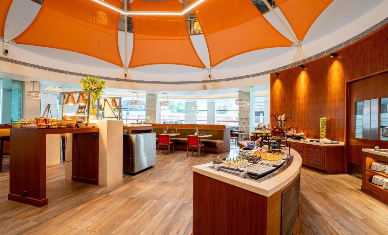 Hyatt Place Banjara Hills Hotel 5*